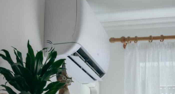 5 Best Wall-Mounted Air Conditioner Brands (2025)